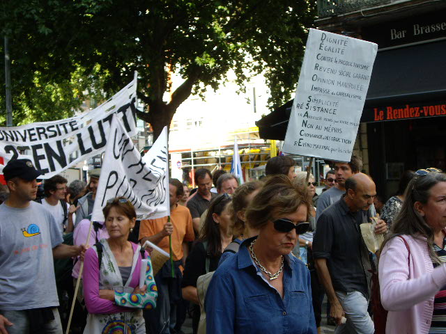 20100907-Decroissants62ManifRetraites-44.jpg 