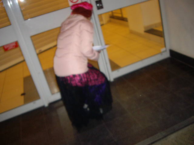 20110129-DecroissanceLensOperationNeons-05.jpg 