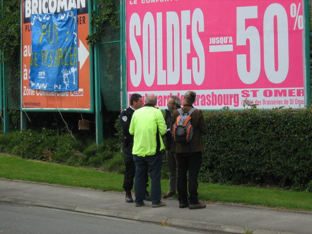 20110625-Deboulonneurs62SaintOmerBis-013.jpg 