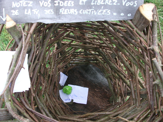 20110813et14-FestivalDecroissantsNamur-151.jpg 