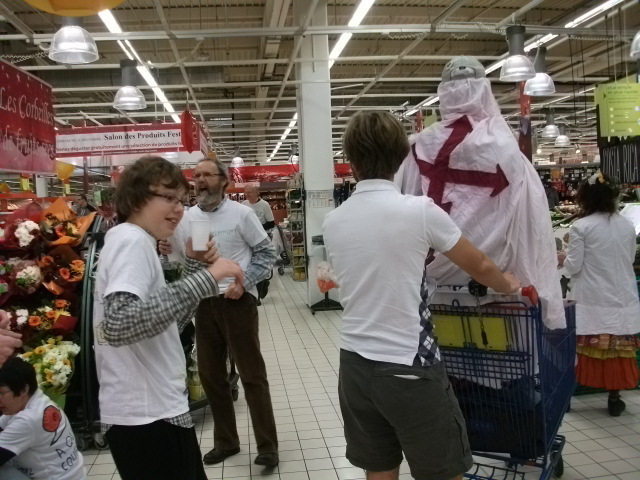 20111211-OC62-CarrefourLievin-078.jpg 
