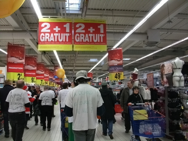 20111211-OC62-CarrefourLievin-137.jpg 