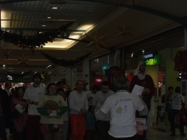 20111211-OC62-CarrefourLievin-154.jpg 