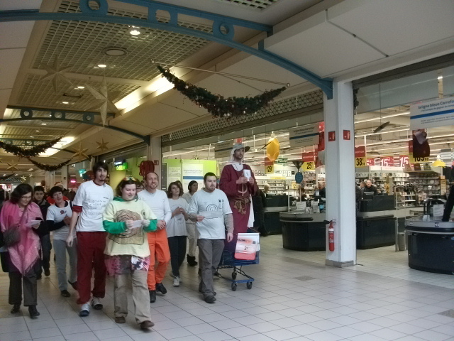20111211-OC62-CarrefourLievin-156.jpg 