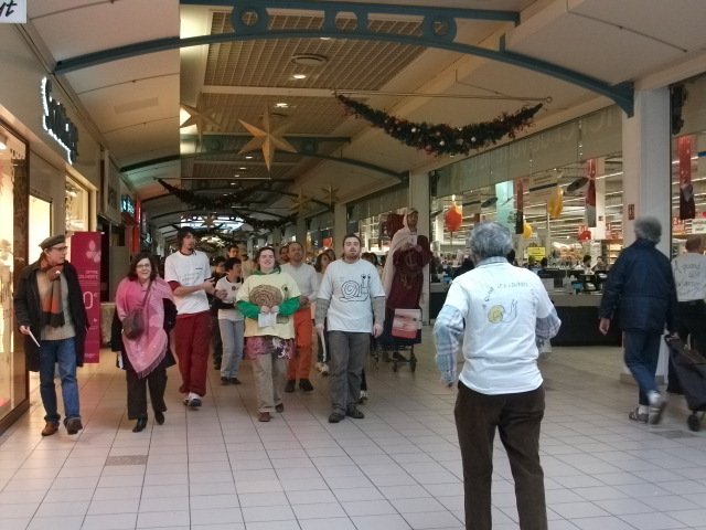 20111211-OC62-CarrefourLievin-164.jpg 