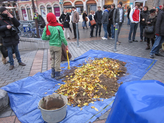 20121117-ManifLilleNotreDameDesLandesVinci-009.jpg 