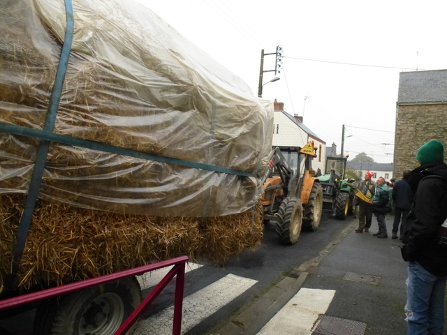 20121117-ManifReoccupationNotreDameDesLandes-021.jpg 