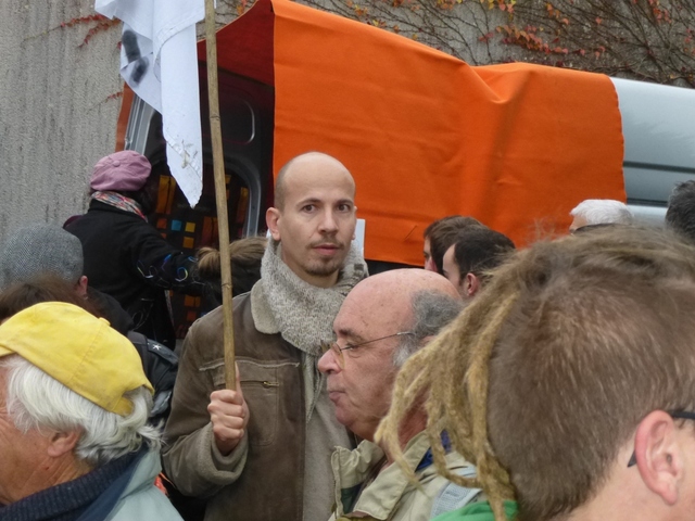 20121117-ManifReoccupationNotreDameDesLandes-107.jpg 