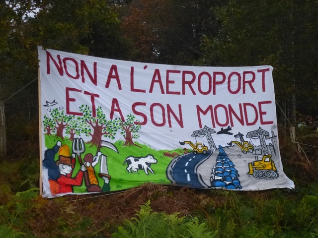 20121117-ManifReoccupationNotreDameDesLandes-154.jpg 