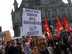 Manifestation contre la xénophobie, à Hénin-Beaumont