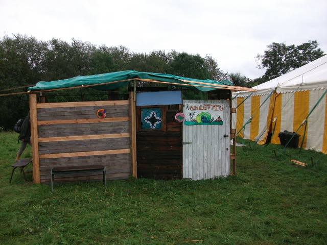 Toilettes sèches