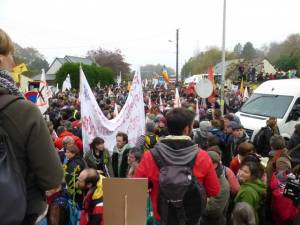  17 novembre 2012 : manif de réoccupation à Notre Dame Des Landes